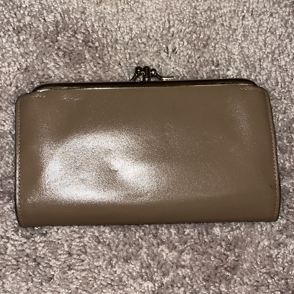 Tan Wallet - Picture 2 of 4